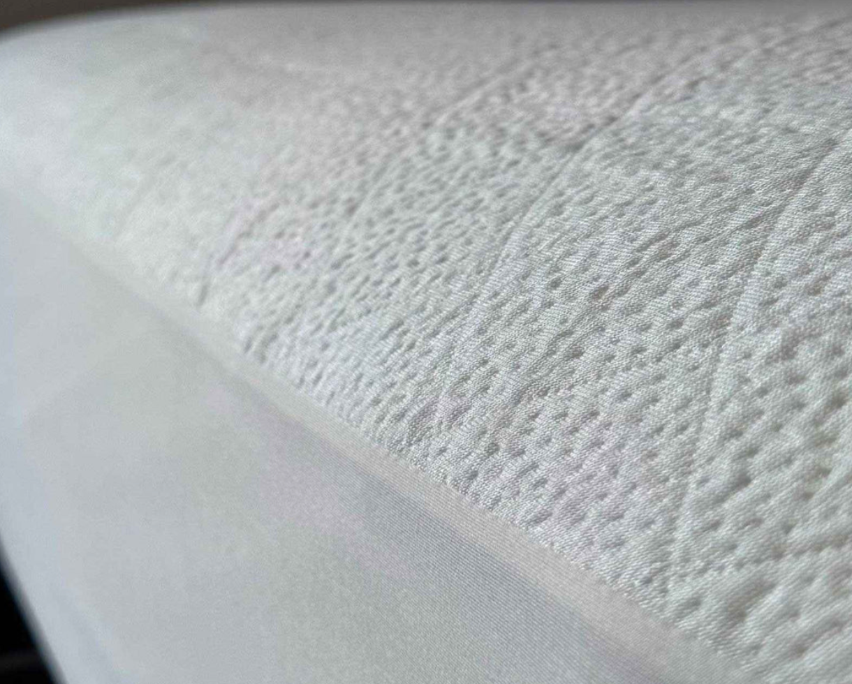 premium Bamboo Jacquard Waterproof Mattress Protector.